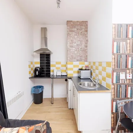 Bradford Apartments 公寓 *
