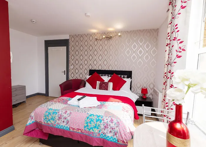 Bradford Apartments Apartment